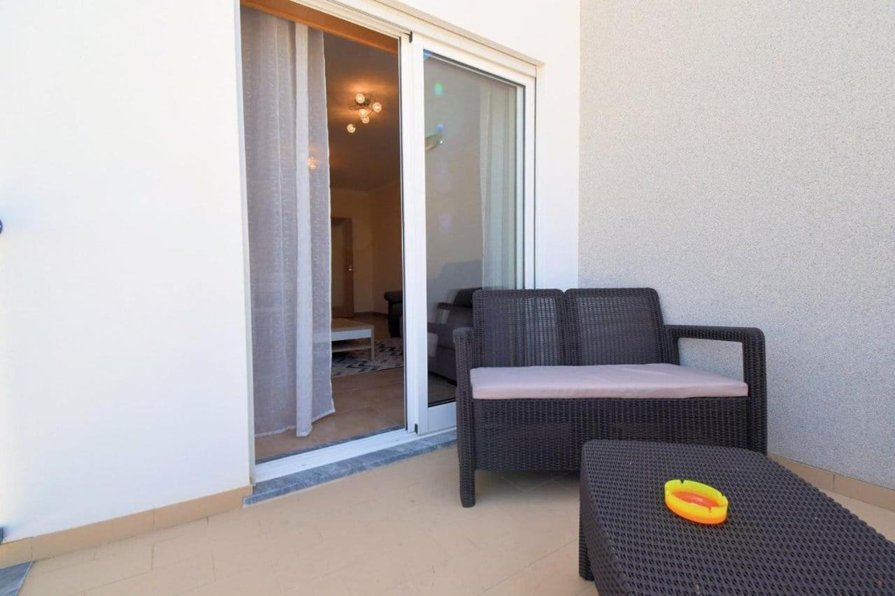 Perfect New Apartment In Albufeira Luaran gambar